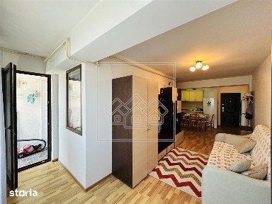 Ap cu 2 camere, balcon - etaj 79 - Doamna Stanca