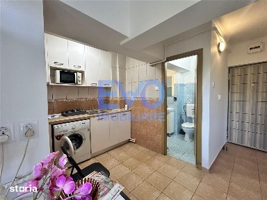 APARTAMENT DE INCHIRIAT CU 1 CAMERA, ULTRACENTRAL