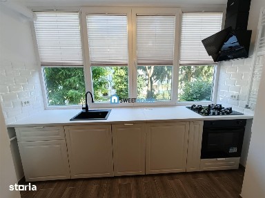Apartament cu trei camere zona V alecsandri