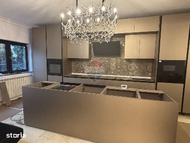 Vilă cu 6 camere de închiriat PIPERA