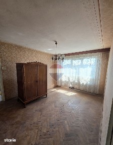 Apartament 3 camere, zona Sagului - Piata Doina, pret excelent