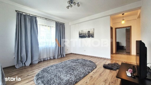 Apartament doua camere cu parcare Sanpetru