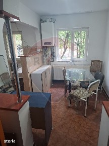 Apartament cu 3 camere de închiriat