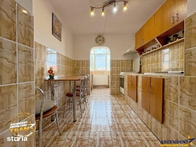 La inchiriere: Apartament 2 camere, mobilat, utilat, Central, Lenin
