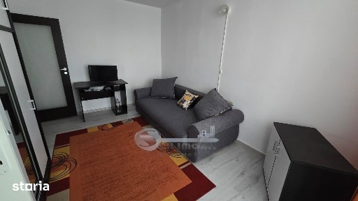Apartament 1 cameră de închiriat, Tătărași, 28 mp, balcon, AC