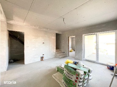 Duplex cu 3 dormitoare + living - Mosnita Veche