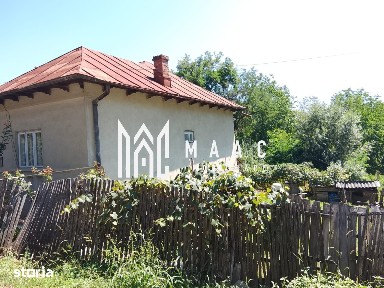 Casă 5 camere de vânzare | Prajila | 62 mp, teren 2.267 mp