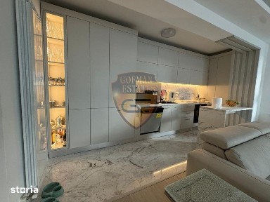 Penthouse 3 camere Parcare privata Solid Residence Butoaie Statiunea