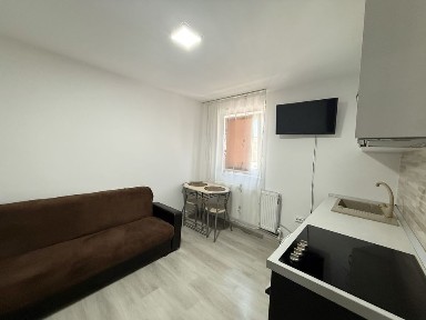 Garsoniera Poitiers, mobilata si utilata, 250e/luna contract chirie
