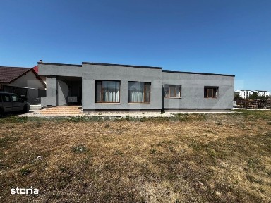 Casa individuala, 186 mp, un nivel, 1174 mp teren, zona Apahida