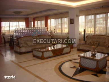 VILA - P+1E+M + Teren - 1.302 m²-AFUMATI