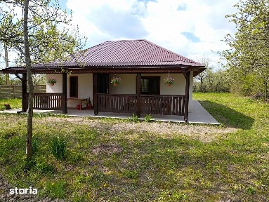 Poiana Cu Cetate, Grajduri, Iasi