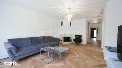 Vila duplex cu 4 camere langa British School