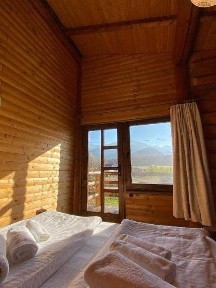 PENSIUNE + CASA la poalele Muntilor Fagaras | Statiunea Climaterica Sambata de Sus | Teren 1055mp