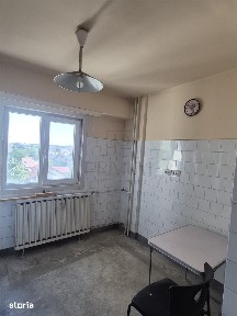 LIPOVEI - IULIUS MALL - 3 CAMERE - 2 BAI - ETAJ 4 LIFT - DECOMANDAT -