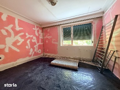 Copou Codrescu apartament 3 camere 60 mp, eliberare rapida