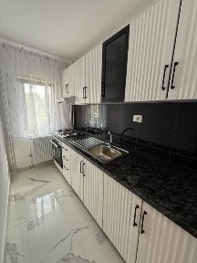 Închiriez apartament 2 camere renovat