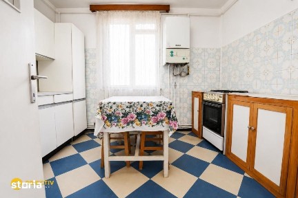 Apartament 3 camere 77 mp/2 bai / 2 balcoane Darmanesti