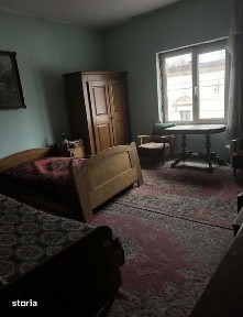 Etaj centru pitesti