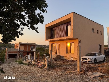 Casa la cheie | Central 7 minute | Dealuri