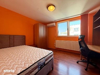 Str Brasov 11-semidec-etaj 9/10 -renovat -mobilier nou -luminos - 2 AC