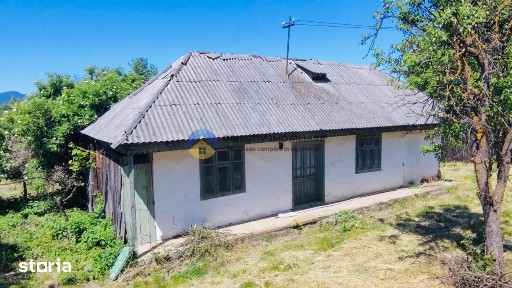 Casă batraneasca + teren 2089 mp, Slobozia - Roznov