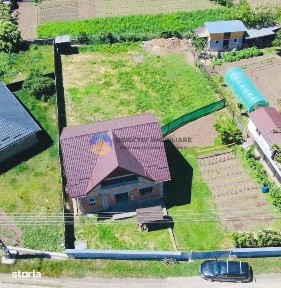 CASǍ la ROŞU cu teren 600 mp, CUT - DUMBRAVA ROŞIE