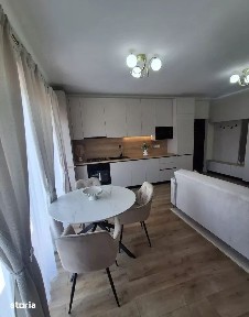 Apartament 2 camere ultrafinisat, balcon 8 mp si parcare | Baciu