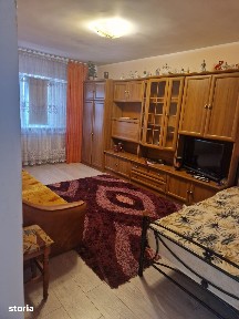 Apartament 2 camere zona Bucovina, etaj 4 cu sarpanta, semimobilat