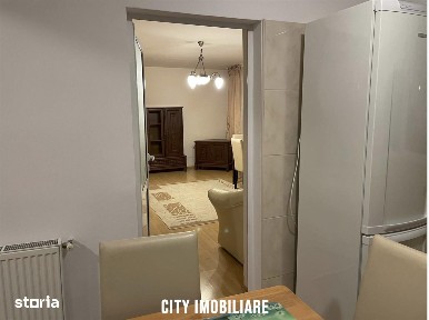 Apartament 2 camere, decomandat, parcare, Horea.