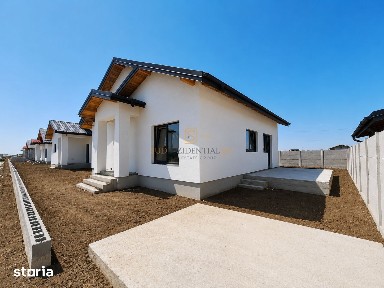 Casa individuala cu 4 camere de vanzare, curte 350 mp, Comuna Berceni