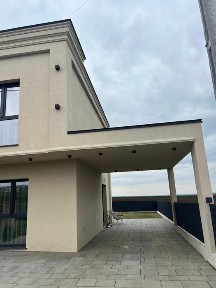 Case moderne de vânzare individuale- confort și liniște aproape de centru!