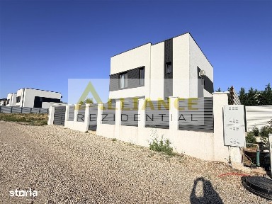 casa individuala || 4 camere || 5 min fata de metrou