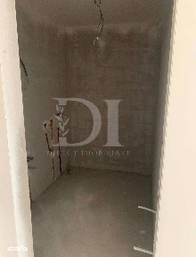 Apartament 3 camere de vanzare/ Tineretului / Floresti