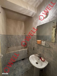 De vânzare apartament cu 3 camere ultracentral în Rupea!
