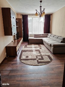 Apartament 3 camere de vanzare Rogerius