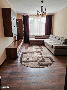 Apartament 3 camere de vanzare Rogerius
