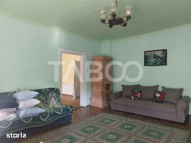 COMISION 0% Apartament 88 mp 3 camere pivnita gradina central Cisnadie