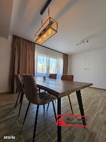 De închiriat apartament de 3 camere! Cu Parcare inclusa