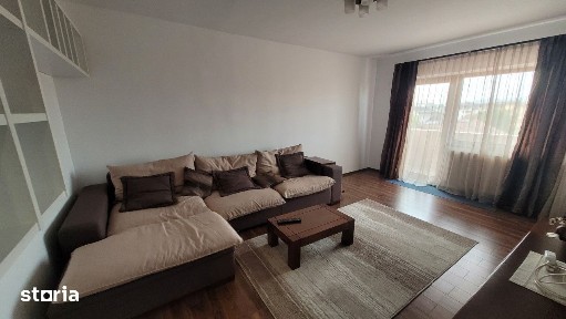 Apartament de 2 camere decomandate, 61 mp, balcon, zona Intre Lacuri