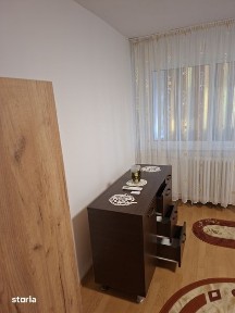 Închiriez garsoniera in zona Garii Bacău