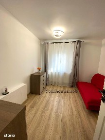 Apartament 2 camere, transformat în 3 camere - Craiovița Nouă