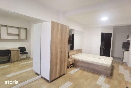 Garsoniera faina, bloc nou, zona strazii Horea, aproape de Centru