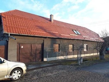 Casa pe colt Vladimirescu 450 mp sau 1220 mp
