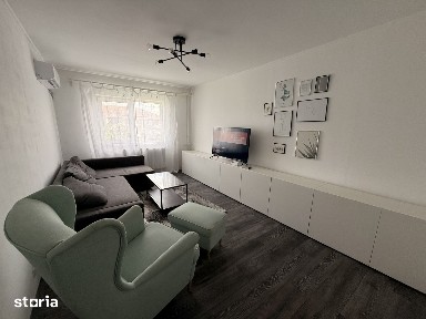 Vand apartament cu 2 cam in zona C. Aradului, Piata Verde str. Dej 21