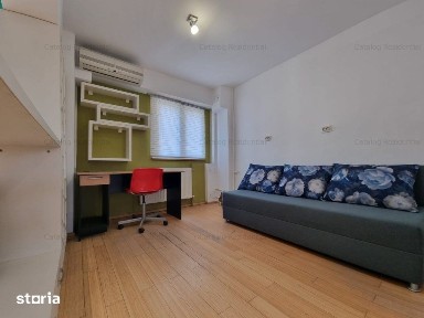 Apartament cu 3 camere de vanzare in zona Panduri / Academia Militara