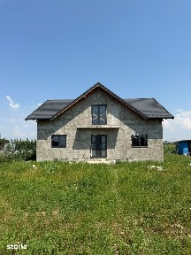 De vanzare casa cu teren 700 mp, Rusi Ciutea