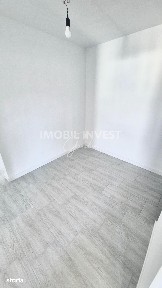 Apartament cu 4 camere, 2 bai, pivnita, 77 mp utili, Cetate