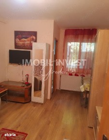 Garsoniera in zona Cetate, bucatarie separata, etaj 1