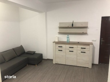 Închiriez apartament cu o camera zona Pronto